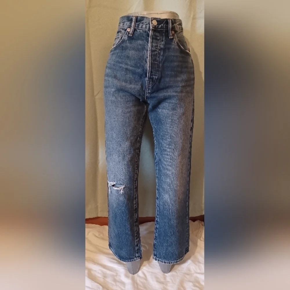 Gap 90s Button Fly Original Straight Leg Blue Denim Jeans